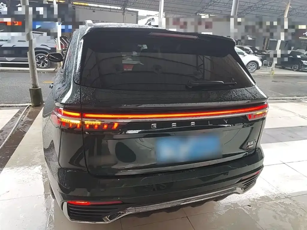Geely Xingyue L — фото 10