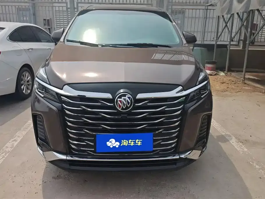 Buick GL8 2023 из CN, фото 9