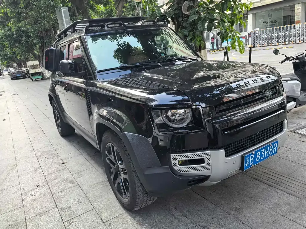 Land Rover Defender — фото 5