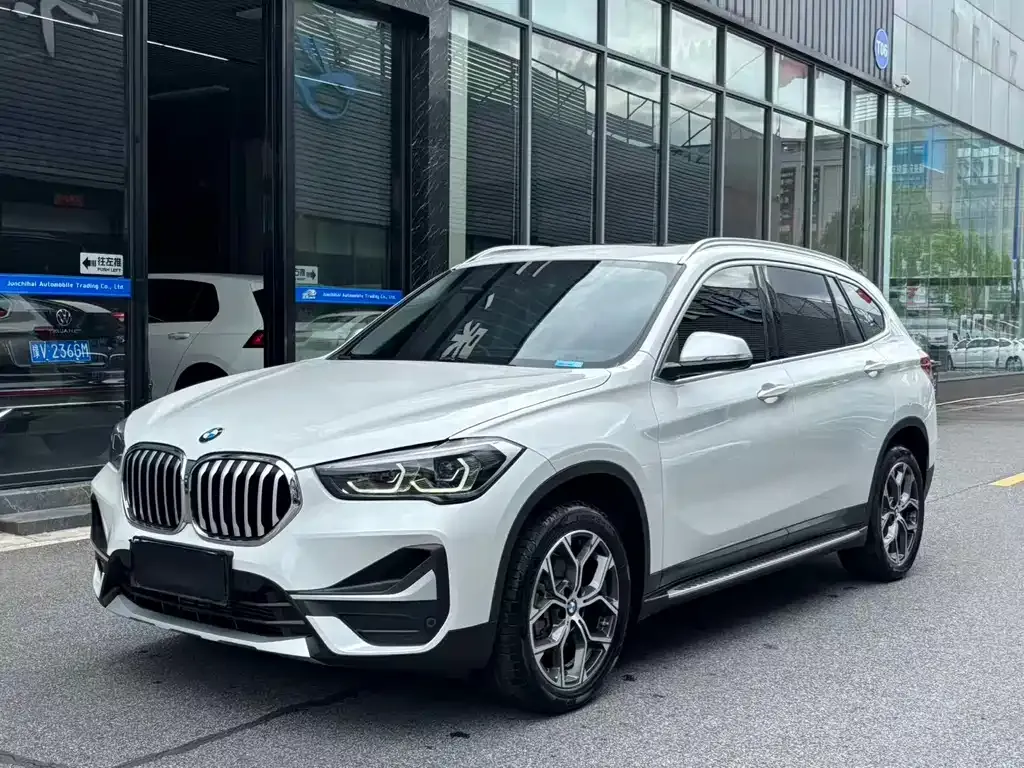 BMW X1 2022 из CN, фото 1