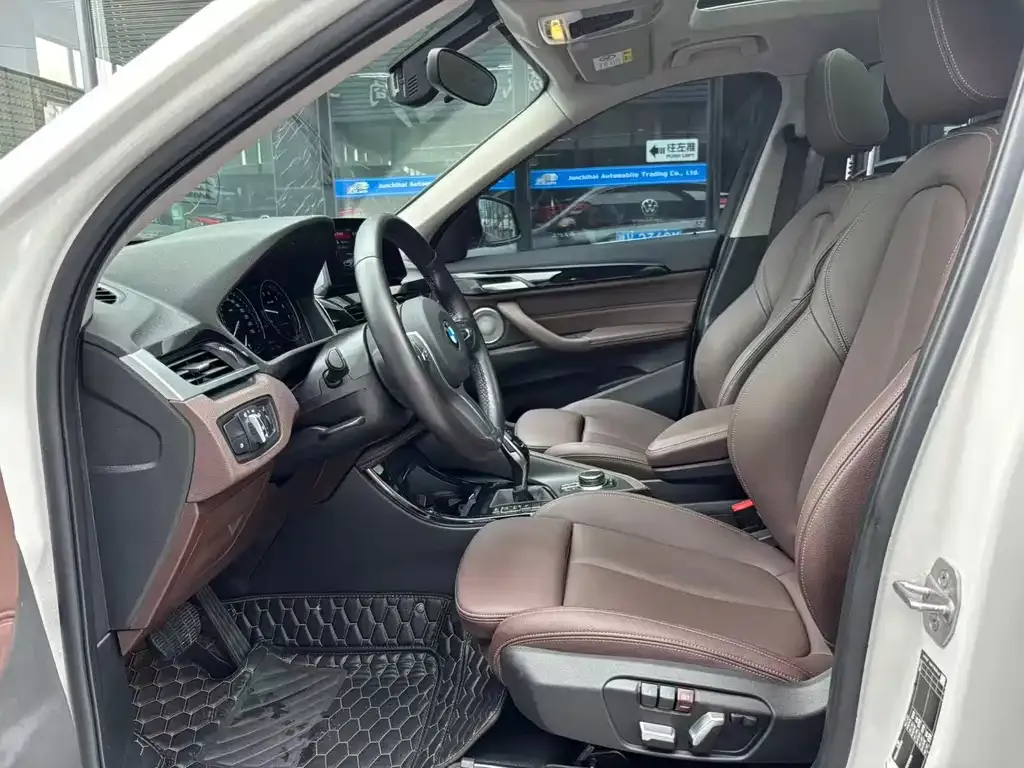 BMW X1 2022 из CN, фото 3