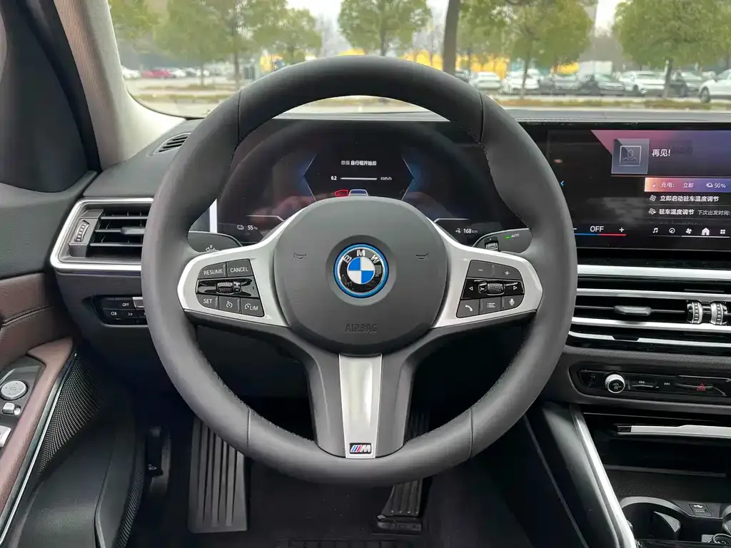 BMW i3 — фото 3