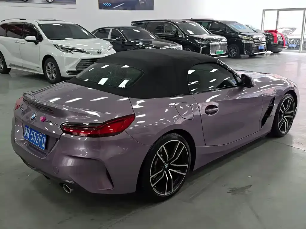 BMW Z4 — фото 9
