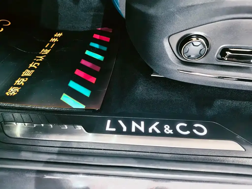 Lynk & Co 05 EM-P 2023 из CN, фото 5