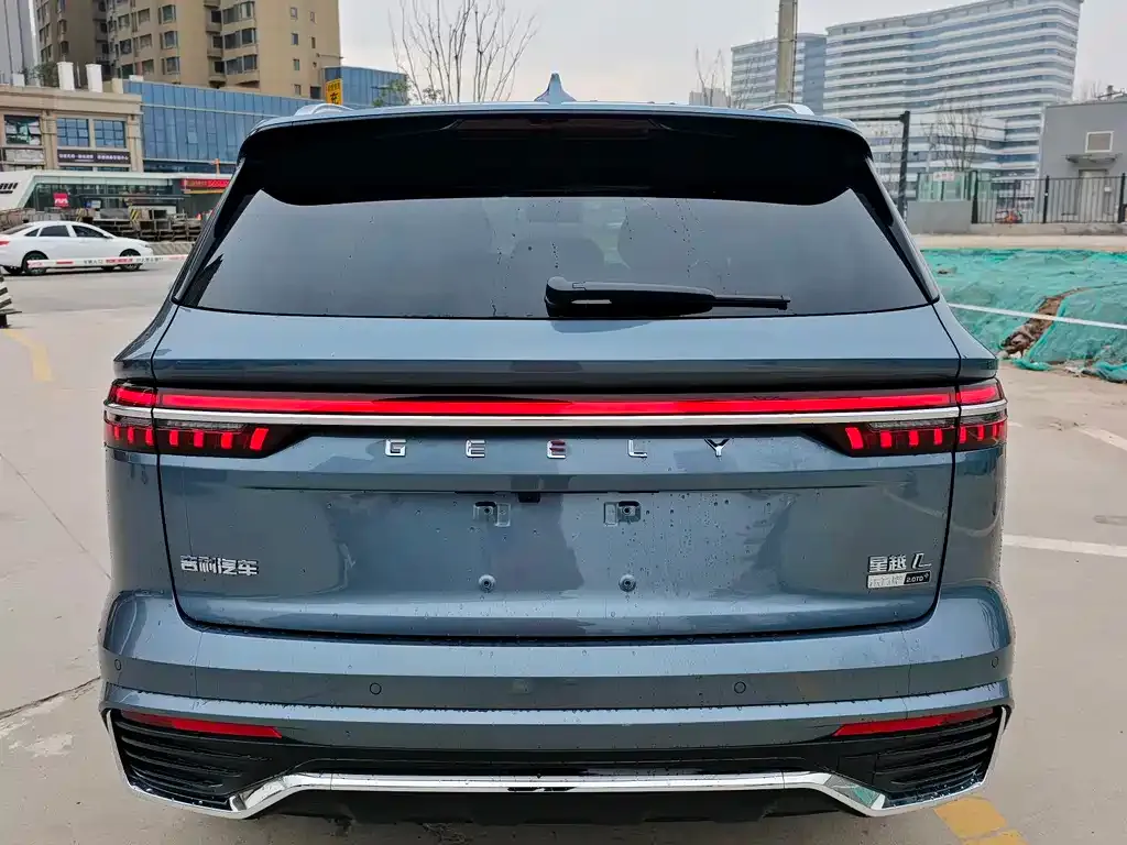 Geely Xingyue L — фото 10