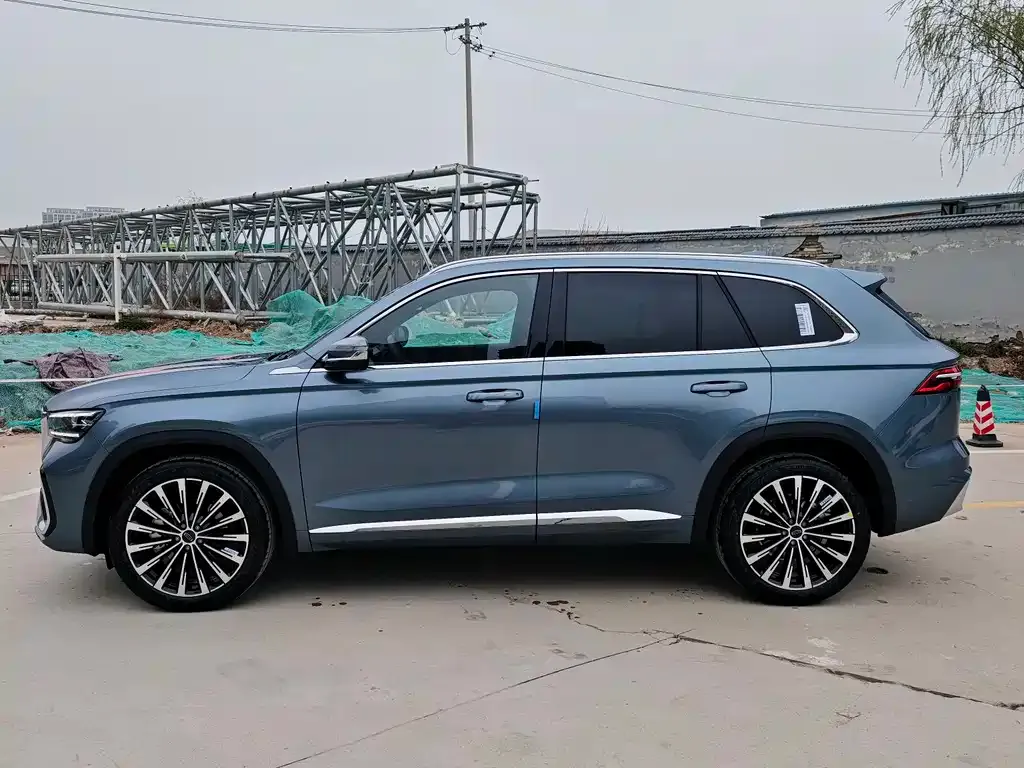 Geely Xingyue L — фото 4
