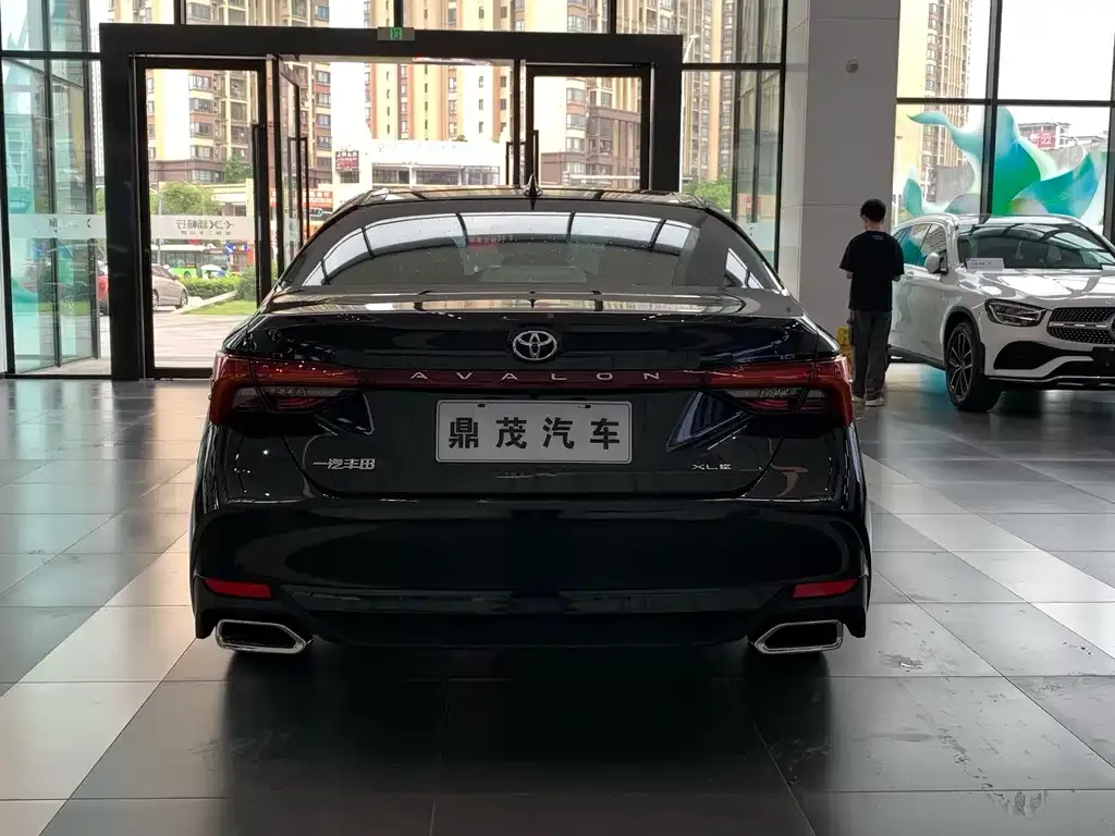 Toyota Avalon 2024 из CN, фото 8