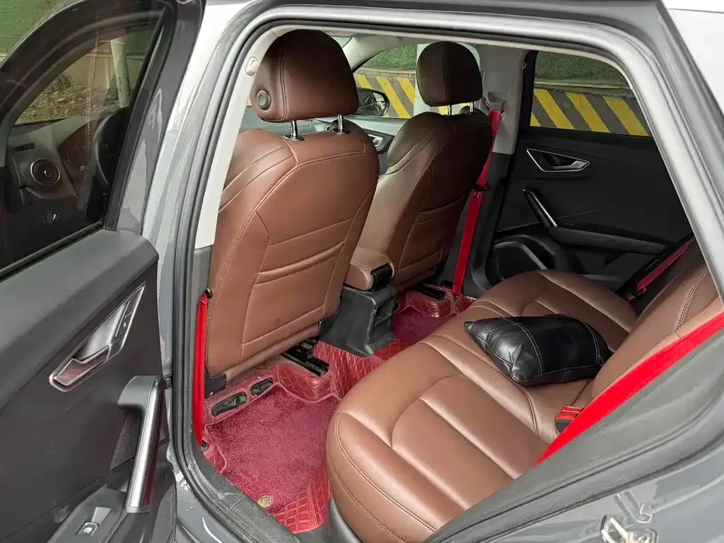 Audi Q2L 2021 из CN, фото 2
