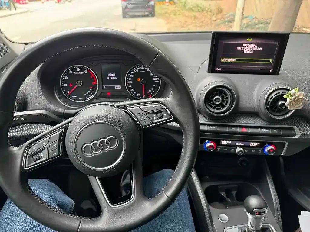 Audi Q2L 2021 из CN, фото 3