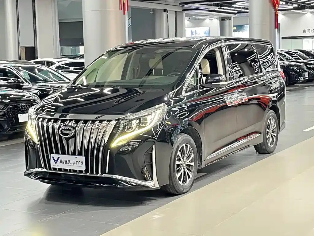 GAC Motor Trumpchi M8 — фото 1