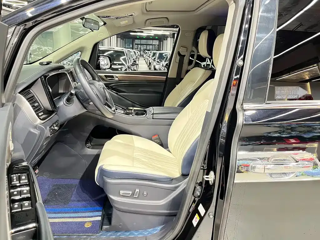 GAC Motor Trumpchi M8 — фото 4