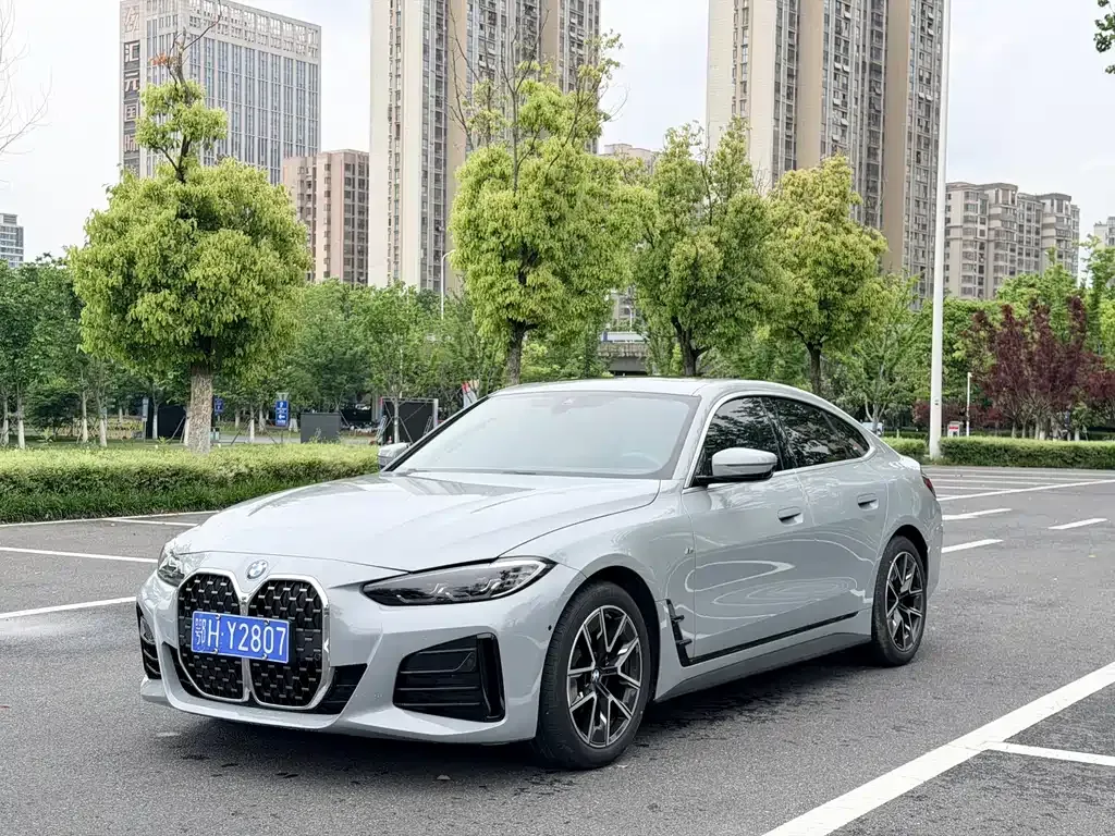 BMW 4 Series — фото 1