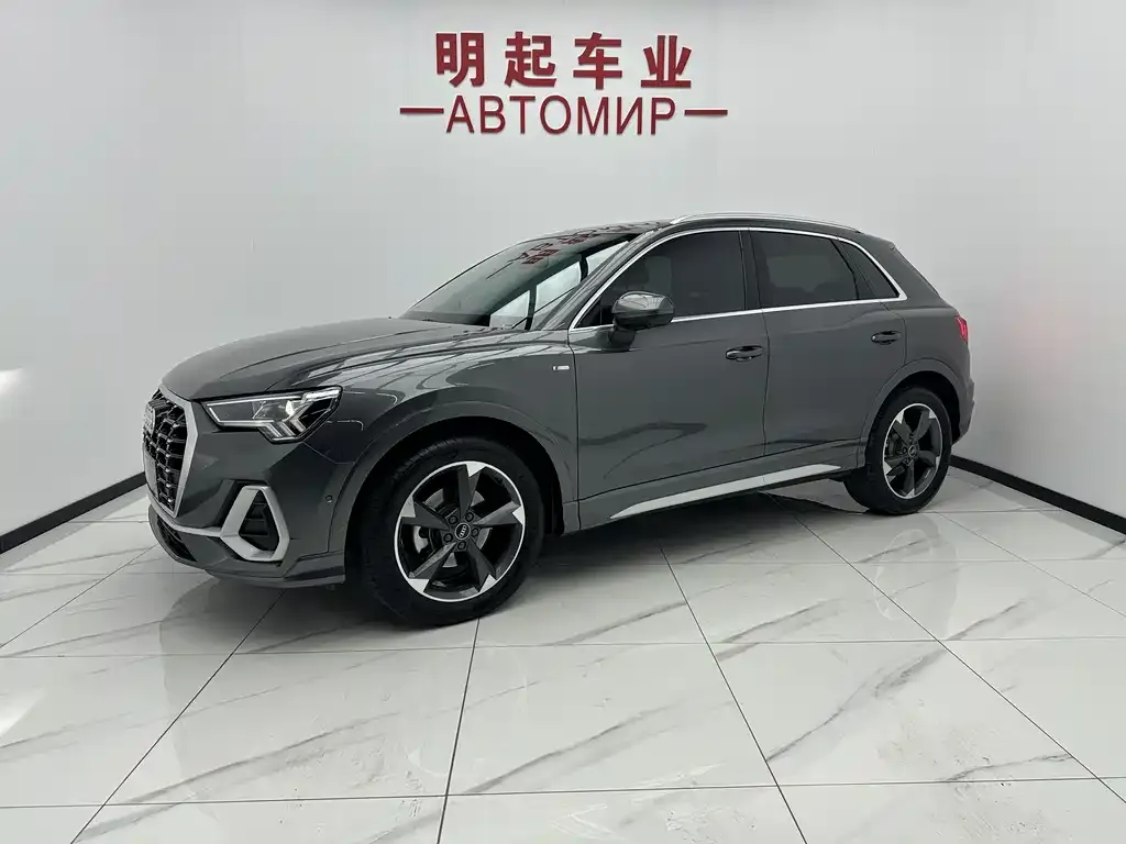 Audi Q3 2023 из CN, фото 1