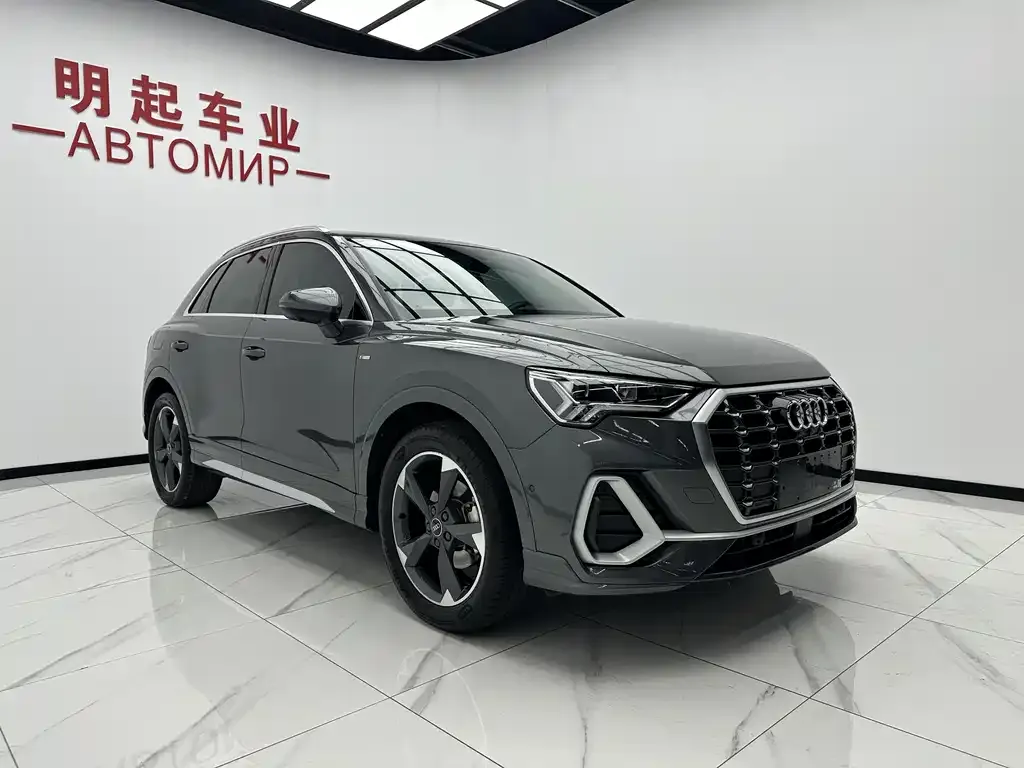 Audi Q3 2023 из CN, фото 10