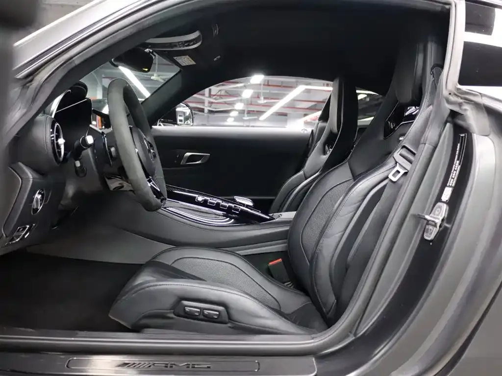 Mercedes-Benz AMG GT — фото 10