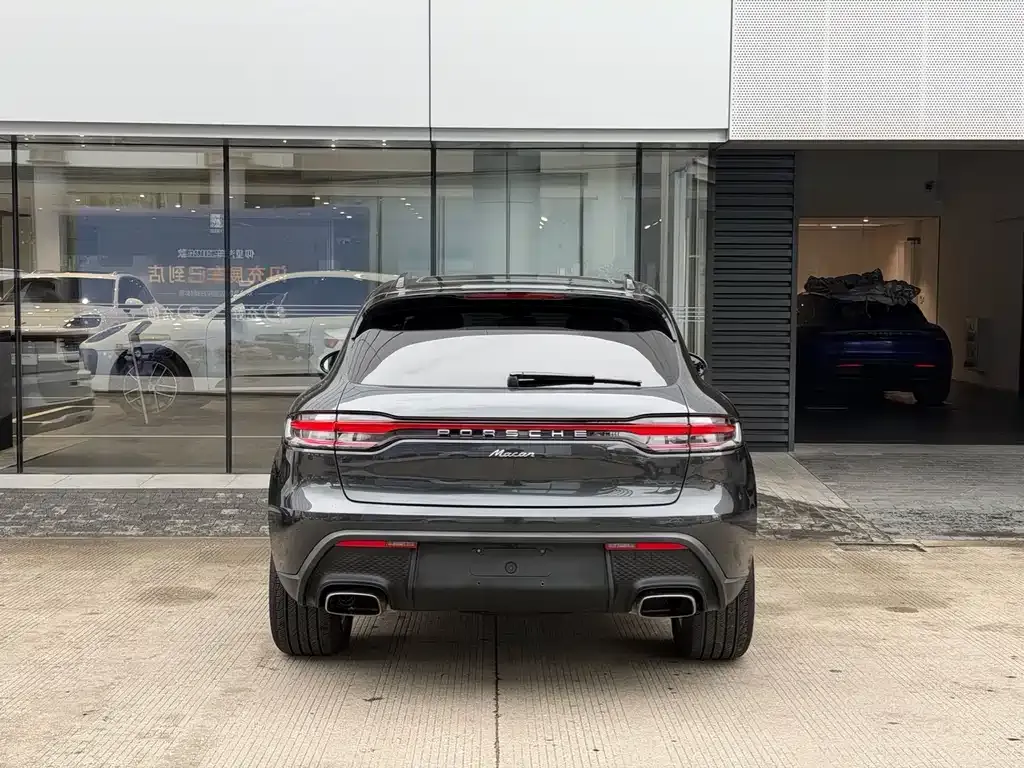 Porsche Macan — фото 10