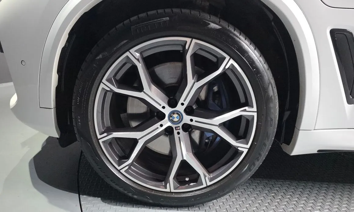 BMW X5 2022 из KR, фото 8