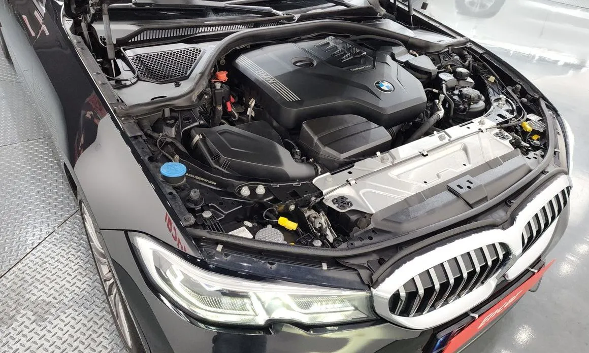 BMW 3-Series 2022 из KR, фото 8