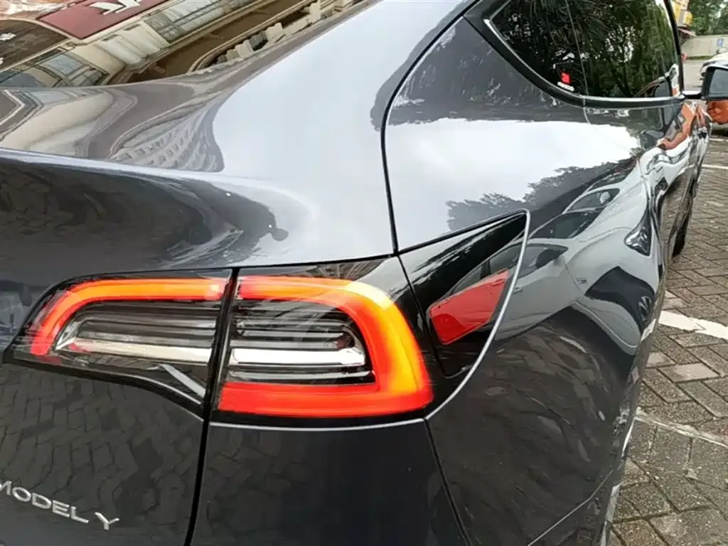 Tesla Model Y 2022 из CN, фото 5