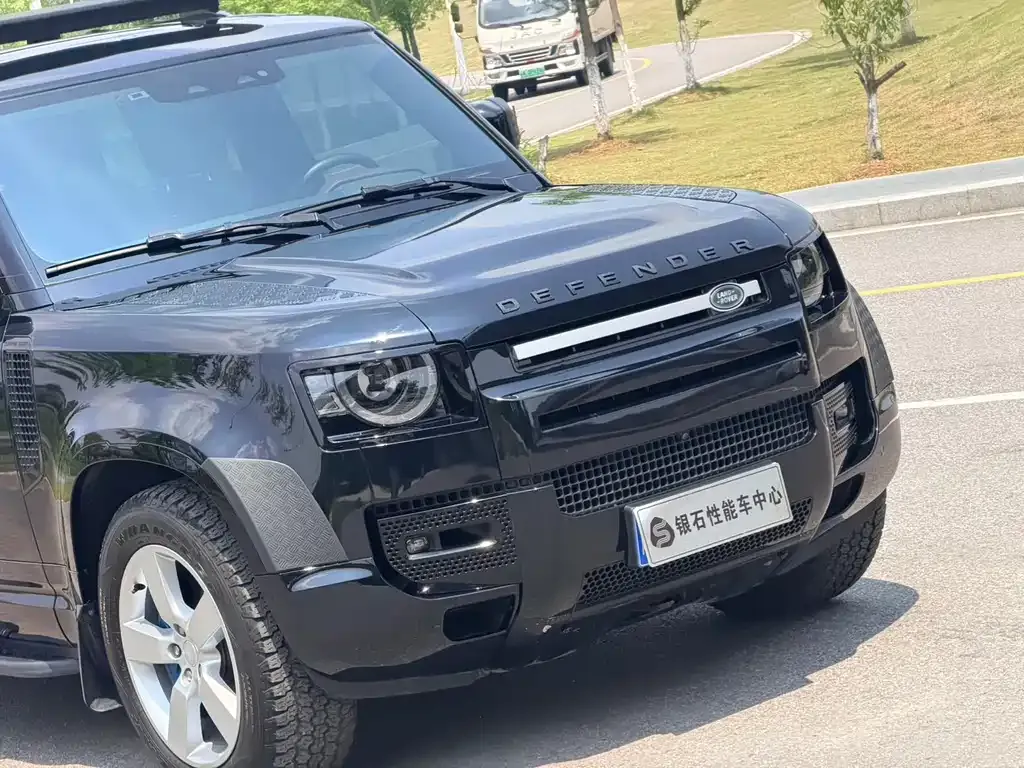 Land Rover Defender 2023 из CN, фото 9