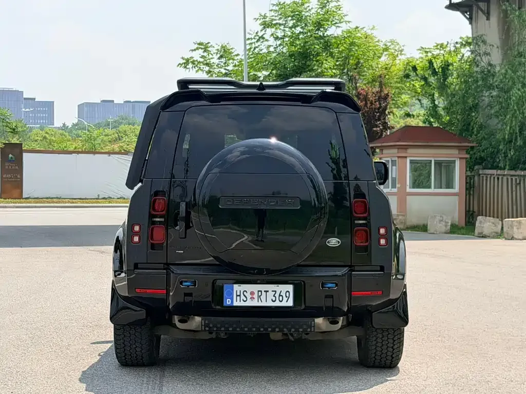 Land Rover Defender 2023 из CN, фото 4