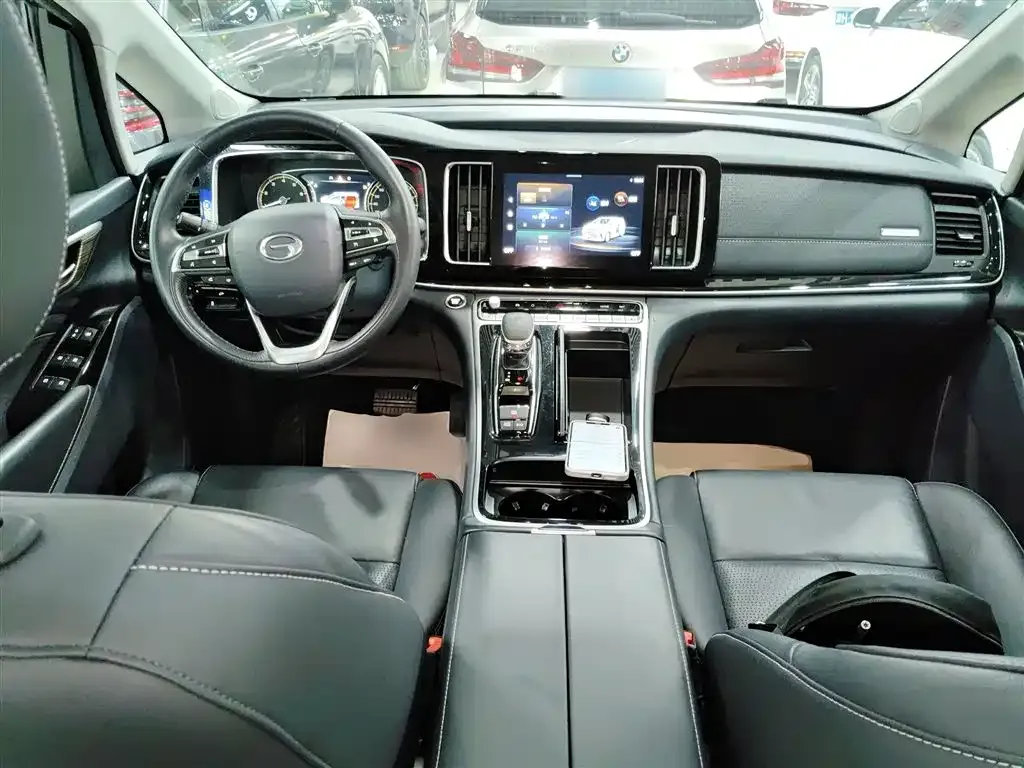 GAC Motor Trumpchi M8 — фото 10