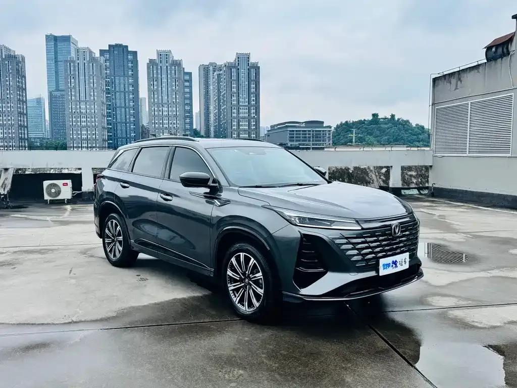Changan CS75PLUS — фото 10