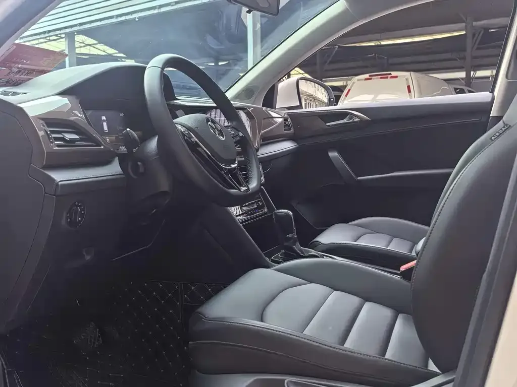 Volkswagen Tharu 2022 из CN, фото 7
