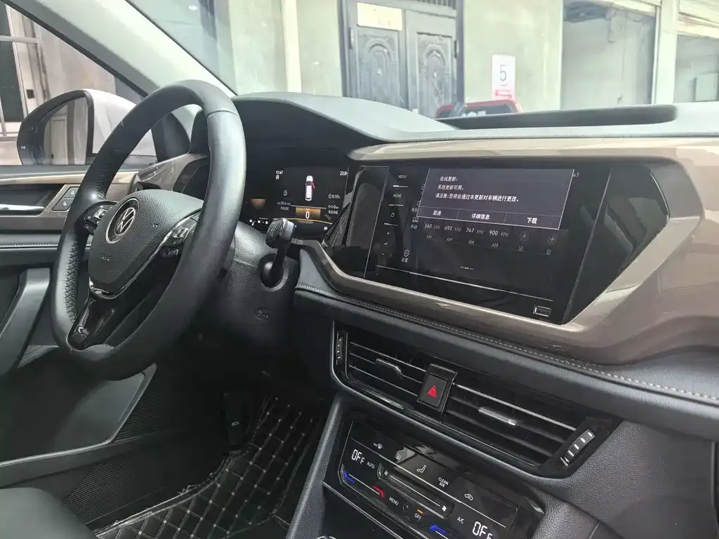 Volkswagen Tharu 2022 из CN, фото 8