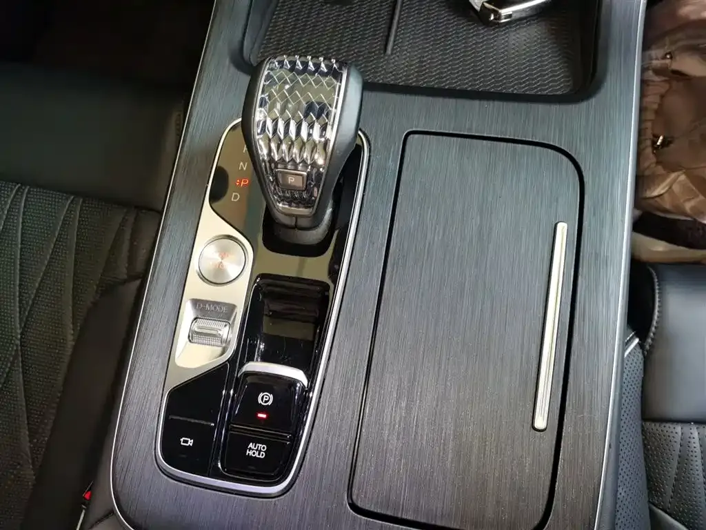 GAC Motor Trumpchi GS8 — фото 9