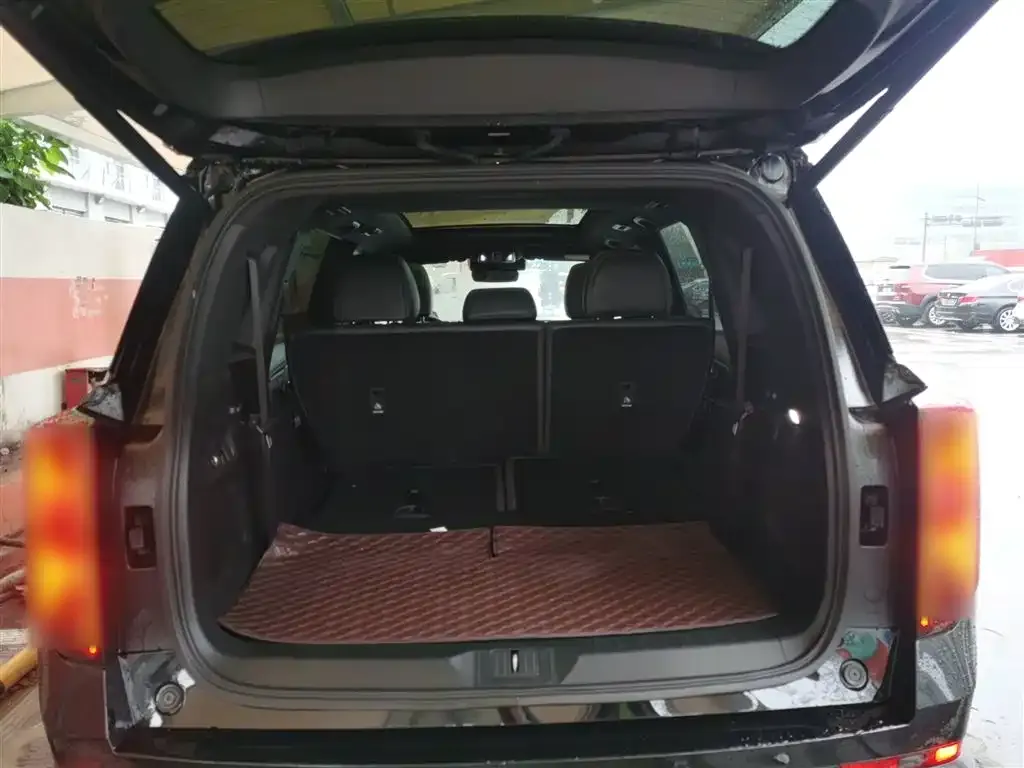 GAC Motor Trumpchi GS8 — фото 4