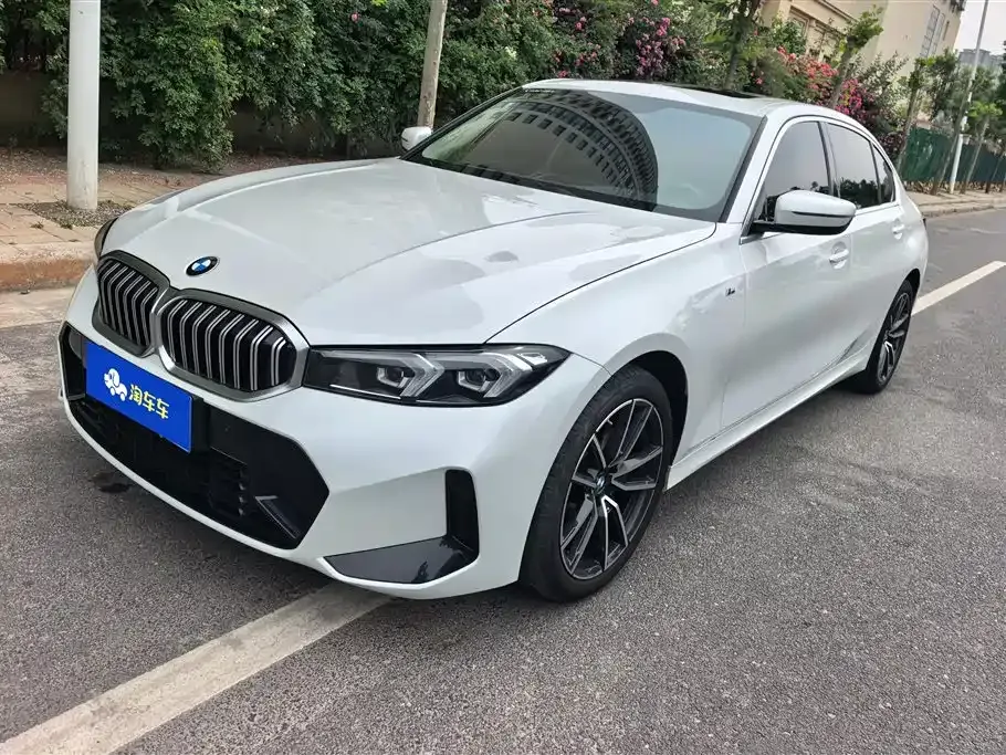 BMW 3 Series 2023 из CN, фото 1