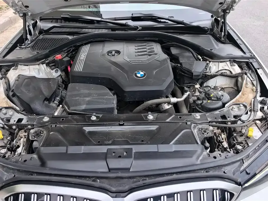 BMW 3 Series 2023 из CN, фото 6