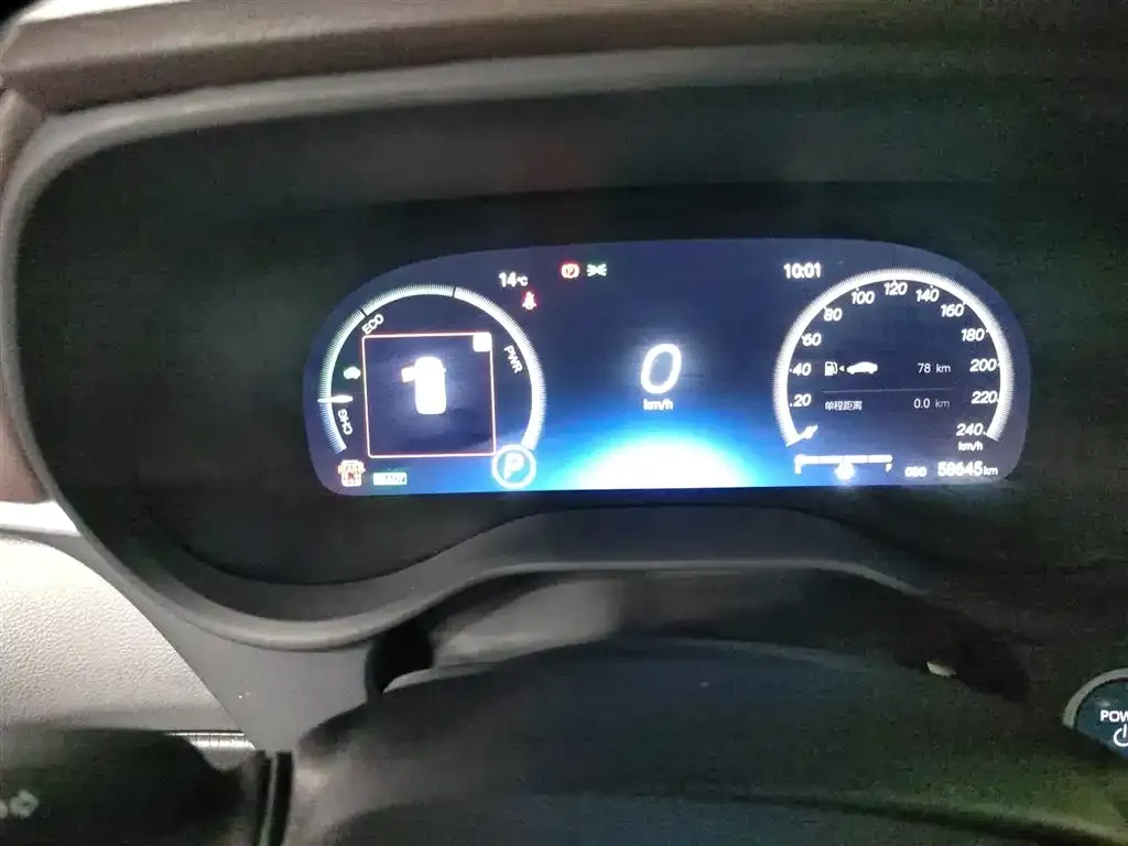 Toyota Sienna — фото 2