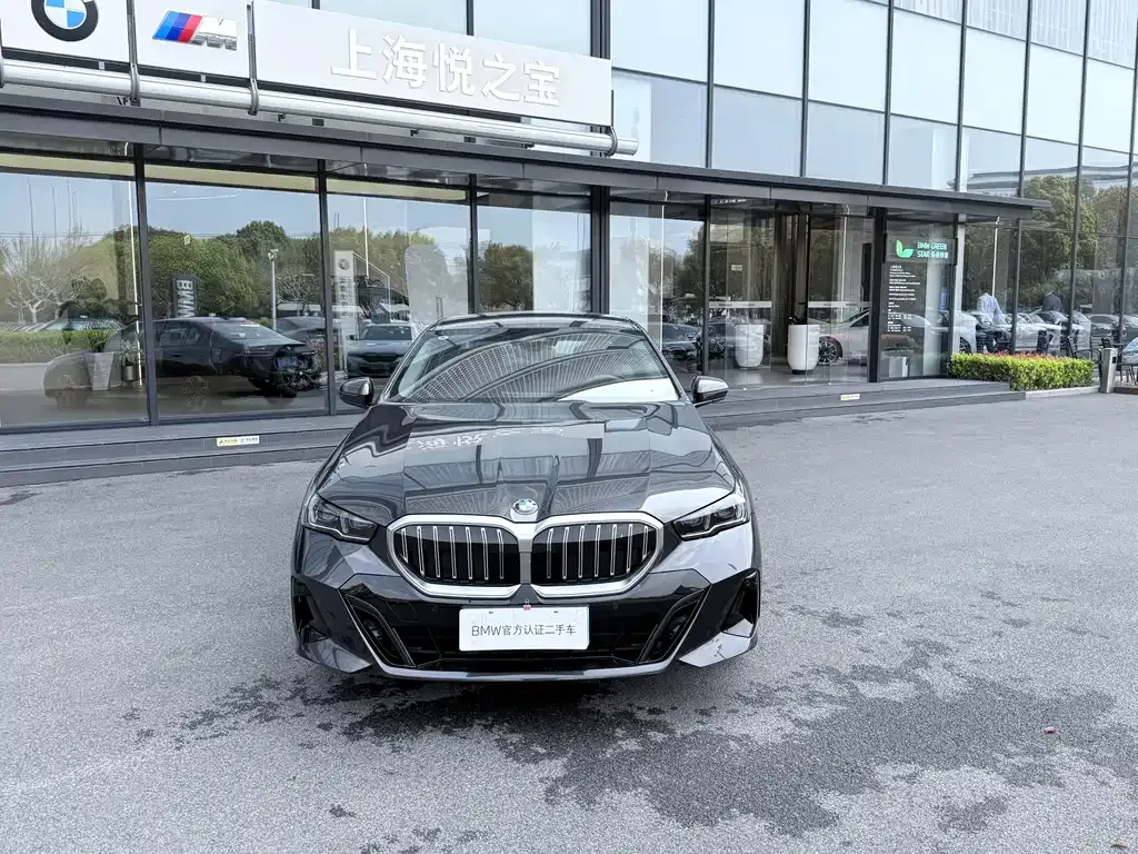 BMW 5 Series (Import) — фото 8
