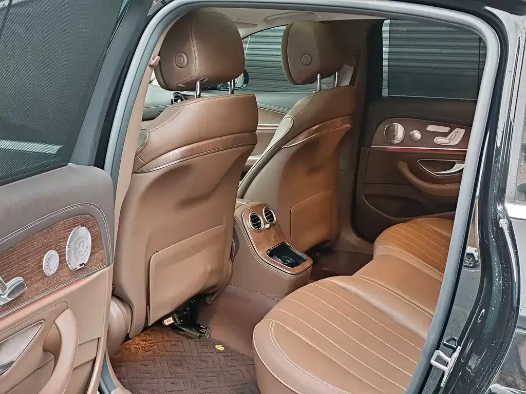 Mercedes-Benz E-Class 2023 из CN, фото 5