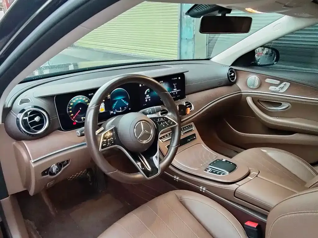 Mercedes-Benz E-Class 2023 из CN, фото 2