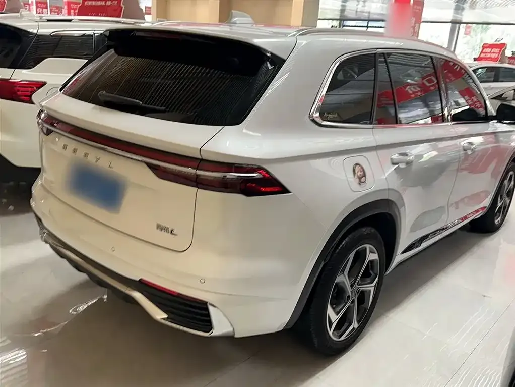 Geely Xingyue L — фото 7