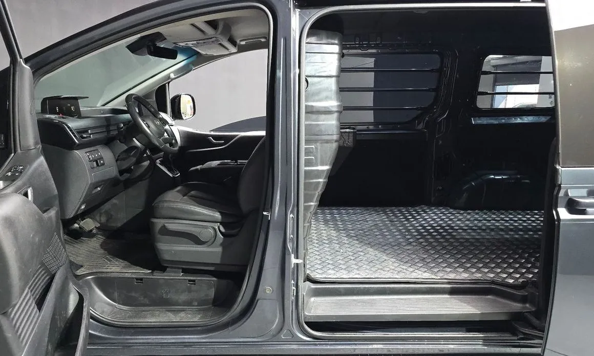 Hyundai Staria 2025 из KR, фото 7