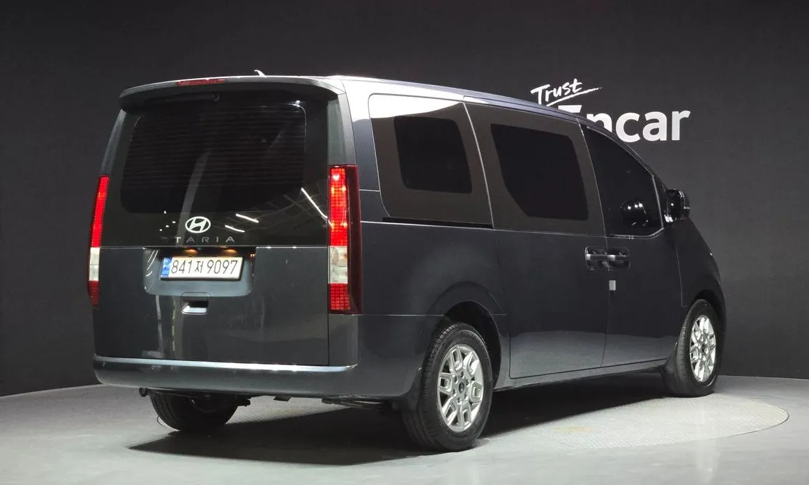 Hyundai Staria 2025 из KR, фото 9