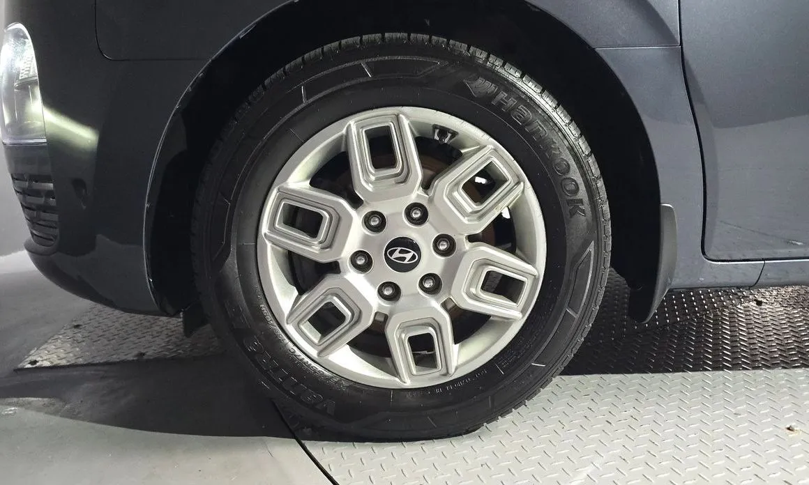Hyundai Staria 2025 из KR, фото 6
