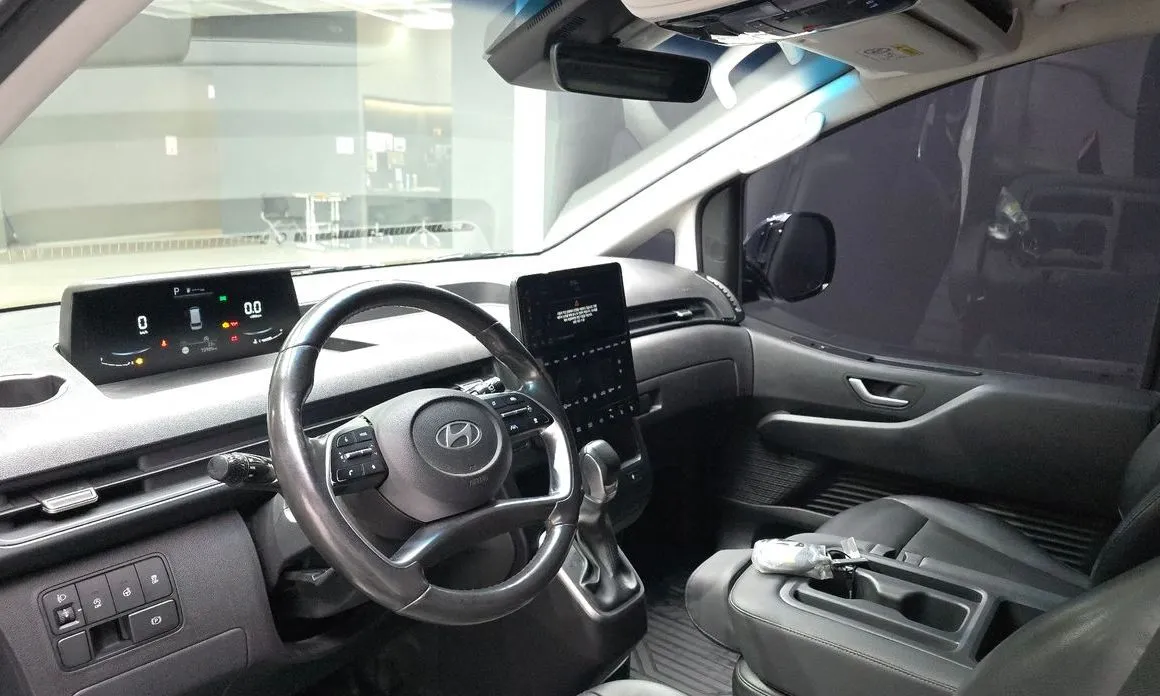 Hyundai Staria 2025 из KR, фото 5