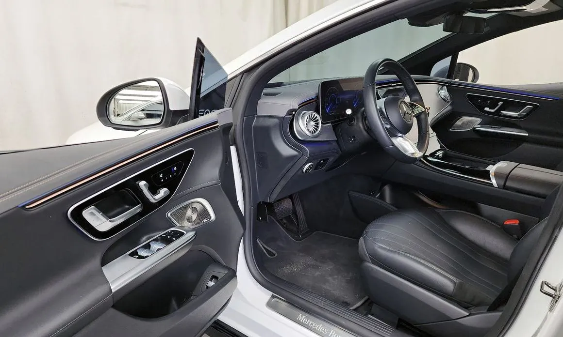 Mercedes-Benz EQE 2023 из KR, фото 6