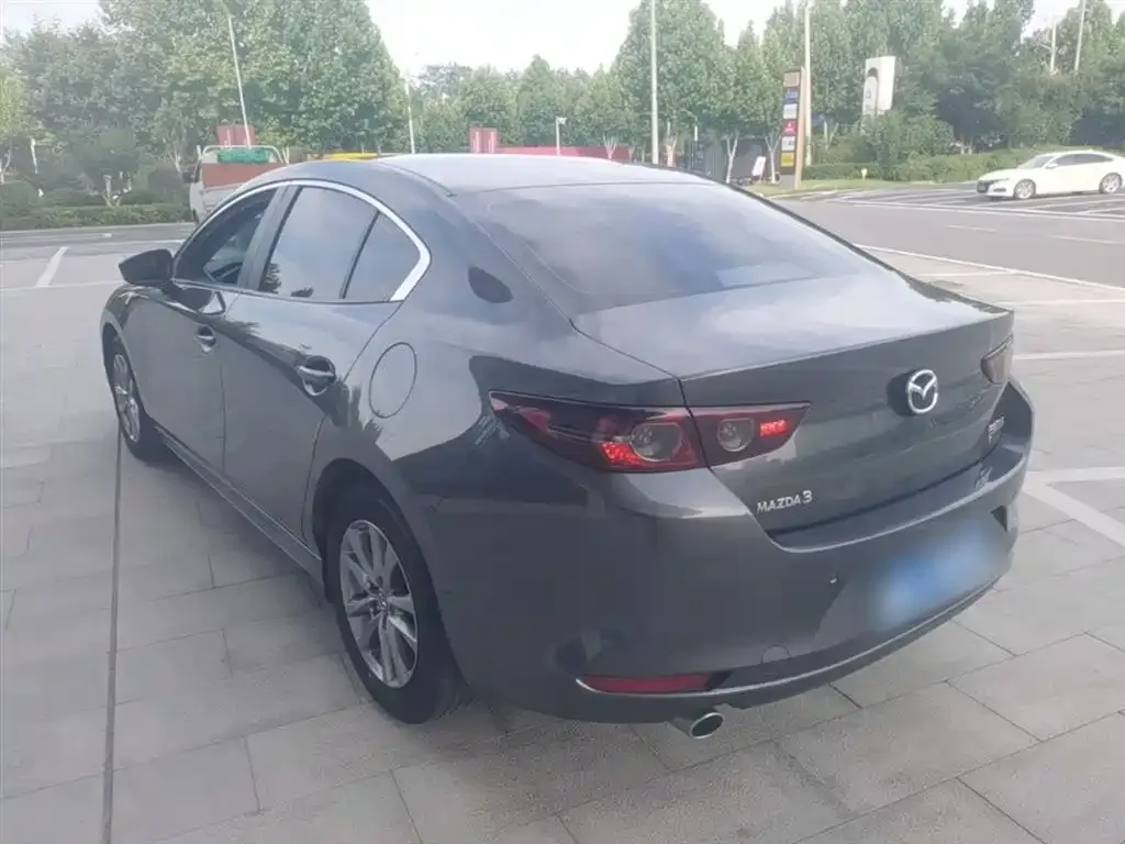 Mazda 3 Axela 2022 из CN, фото 3