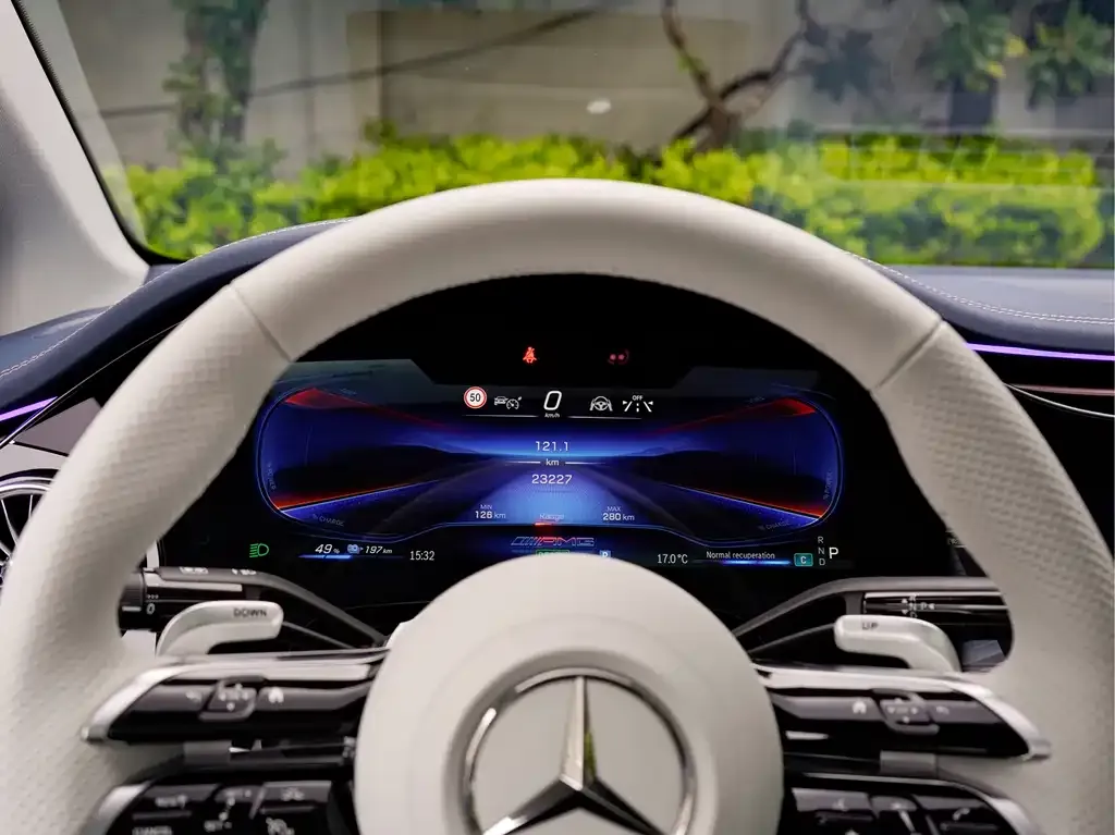 Mercedes-Benz EQE AMG 2024 из CN, фото 3
