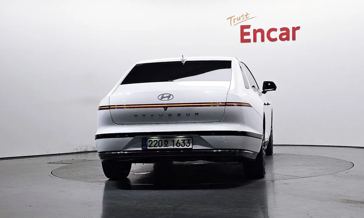 Hyundai Grandeur 2023 из KR, фото 7