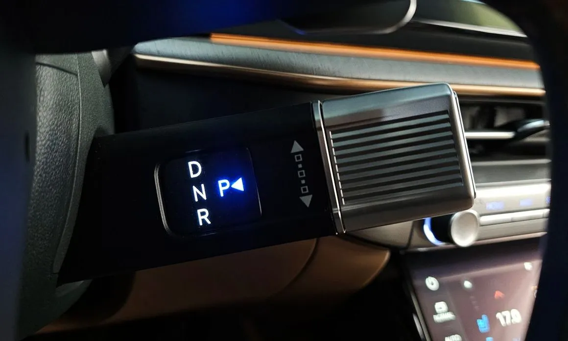 Hyundai Grandeur 2023 из KR, фото 5