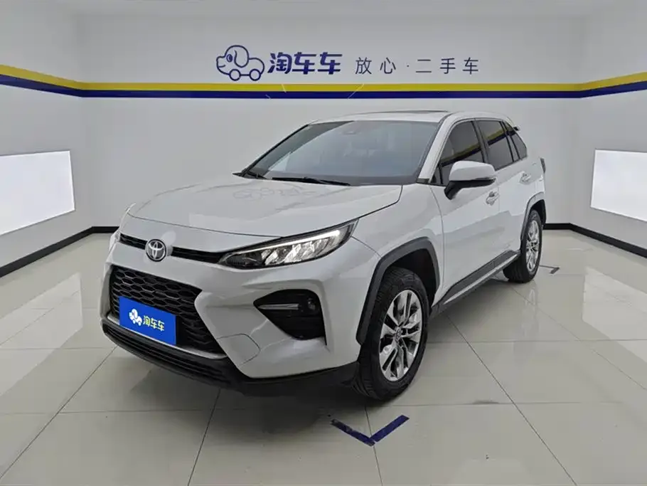 Toyota Wildlander — фото 1