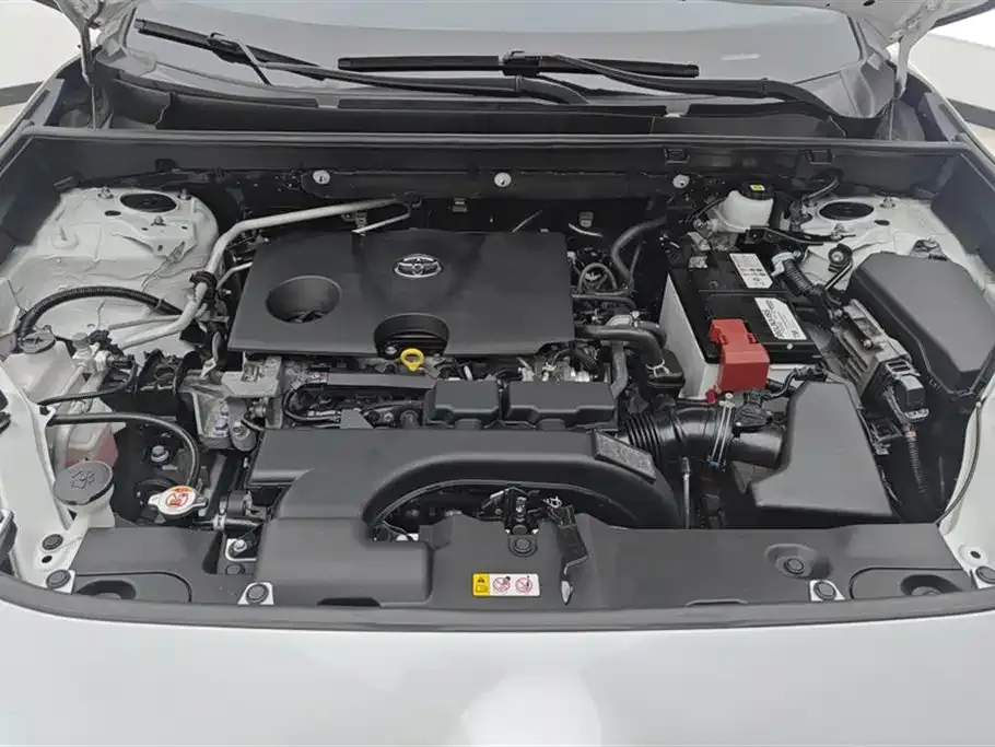Toyota Wildlander — фото 10