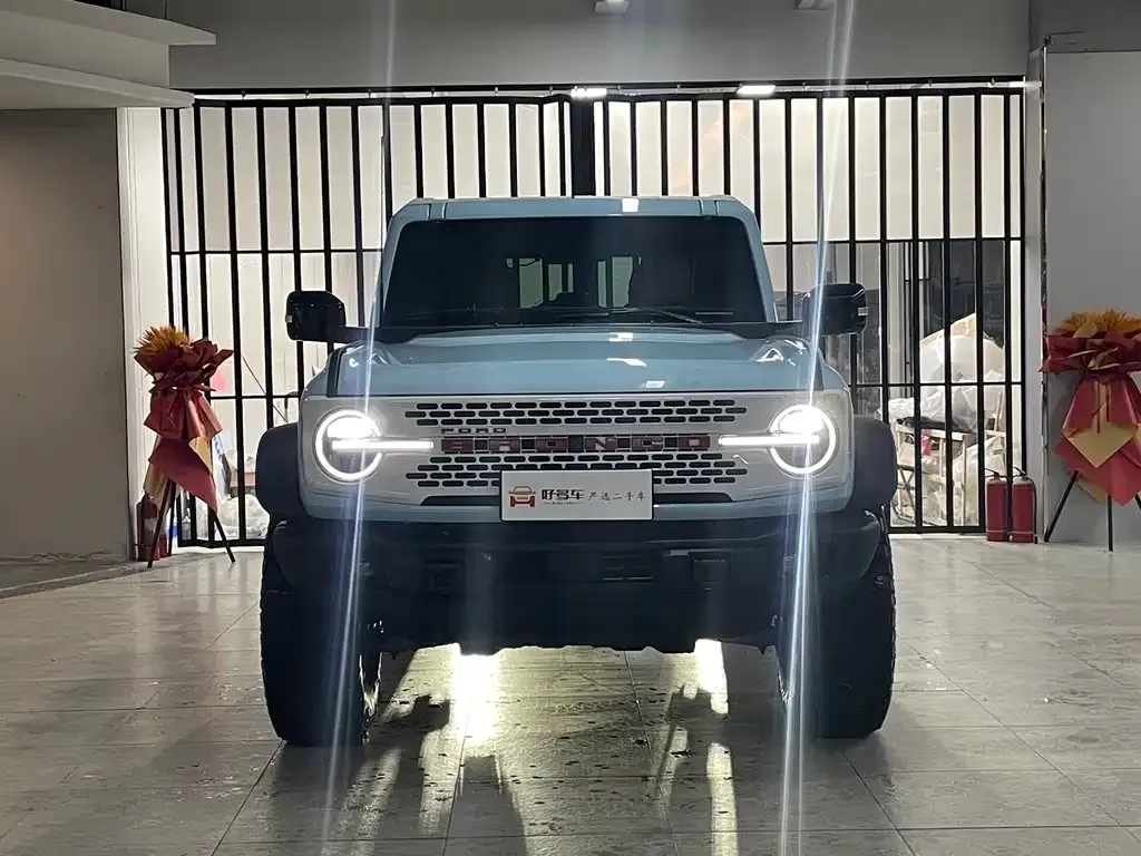 Ford Bronco 2025 из CN, фото 1